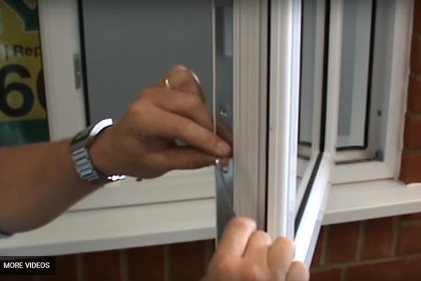 PVC prozori imaju zimski i letnji režim, evo kako da ih prilagodite! (VIDEO)