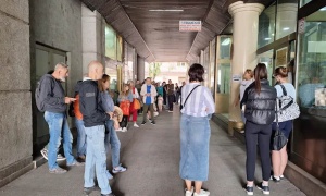 Javnobeležnička komora: Overa potpisa za izborne liste košta 30 dinara