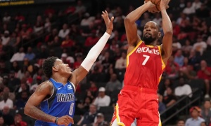 Hjuston slavio protiv Dalasa na otvaranju NBA sezone, Toronto deklasirao Čikago