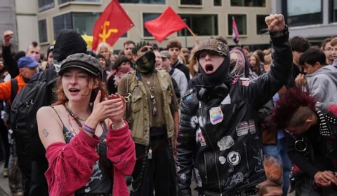 Učenici širom Nemačke protestuju protiv mogućeg obaveznog vojnog roka