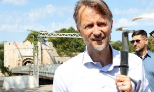 Fon Bekerat: Novinarima moraju biti garantovani bezbedni i profesionalni uslovi