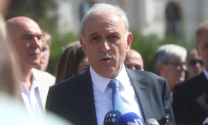 Ponoš: Referendum o EU ima smisla tek na kraju puta ka članstvu