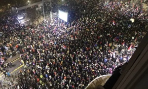 VJT: Na Slaviji se dogodila panična lančana reakcija, nije korišćen „zvučni top“