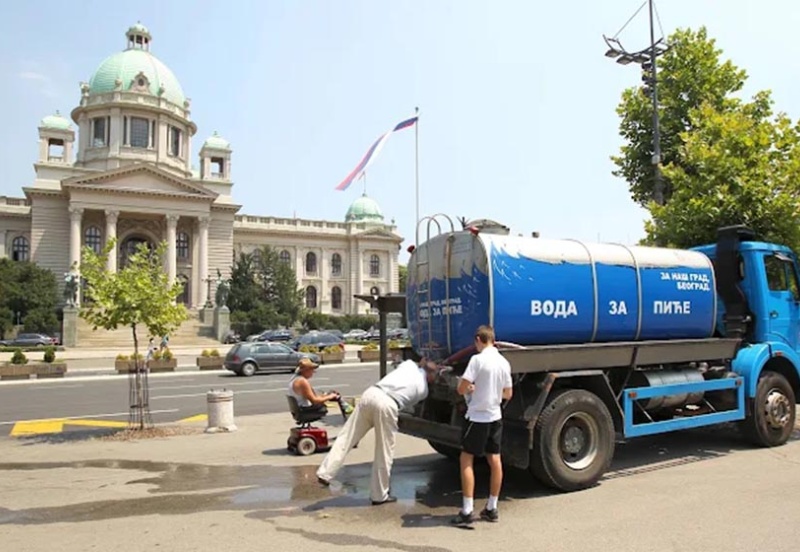Danas: Ovog leta 162 mesta u Srbiji ostala bez pijaće vode
