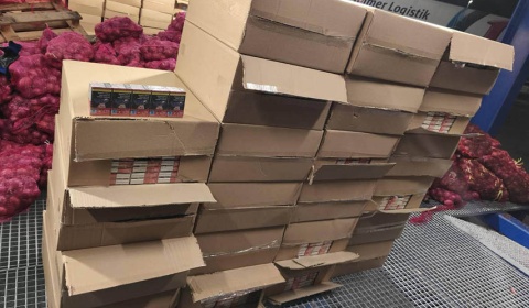 Pančevac uhapšen na Preševu: U kamionu pronađeno 202.500 paklica cigareta