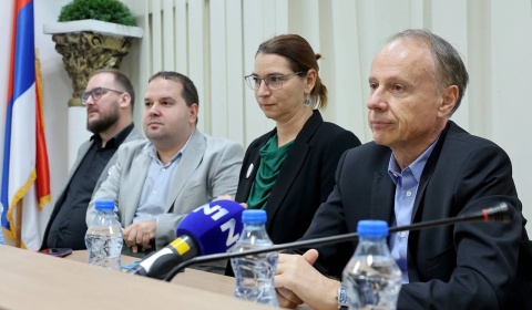 Đokić u Nišu optužio vlast za pritiske na Univerzitet i akademsku zajednicu