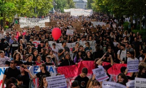 Nacionalni protesti širom Grčke, policija izvršila desetine hapšenja