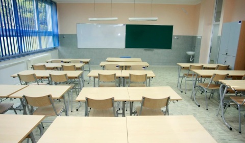 Sindikati prosvete najavili tužbe protiv države zbog neispunjenog posebnog kolektivnog ugovora