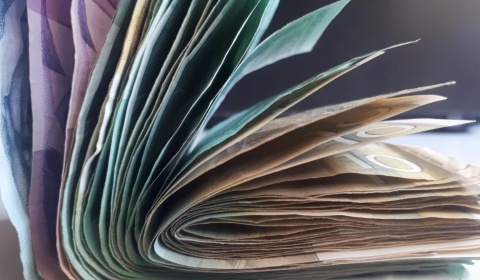 NBS: Evro sutra 117,48 dinara