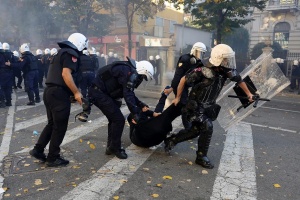 Rama odbija ostavku dok studenti treći dan protestuju u Tirani