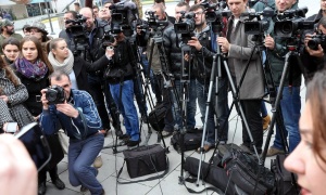 IFJ podržao apel za zaštitu novinara u Srbiji pred parlamentarne izbore