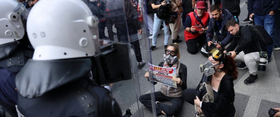 Protesti u Tirani ušli u deseti dan, policija intervenisala ispred Raminog kabineta