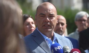 Ješić: Udaljavanje od EU vraća Srbiju u izolaciju i devedesete