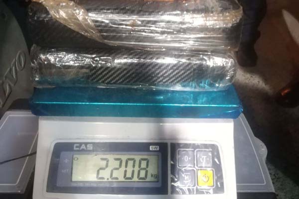 Na prelazu Batrovci zaplenjeno dva kg kokaina, uhapšen Rus
