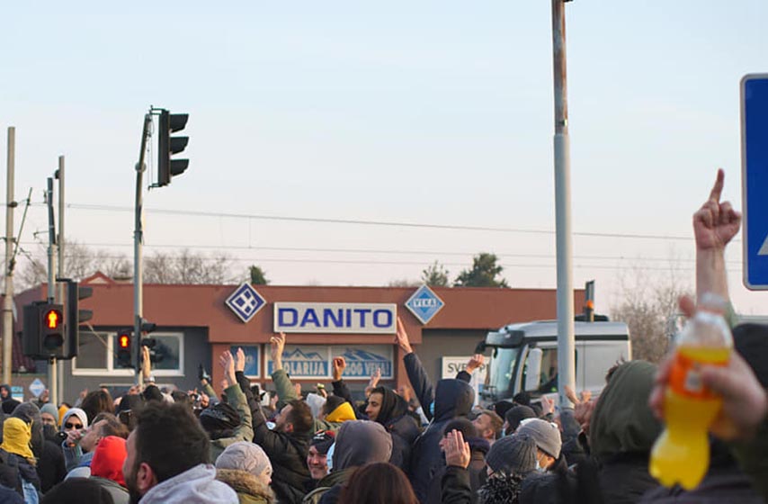 pancevo, protest, prekrsajna prijava, blokada kod grge