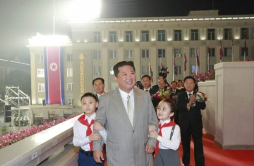 severna koreja, parada povodom osnivanja drzave