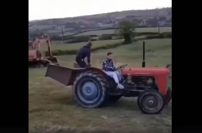 traktor imt 539