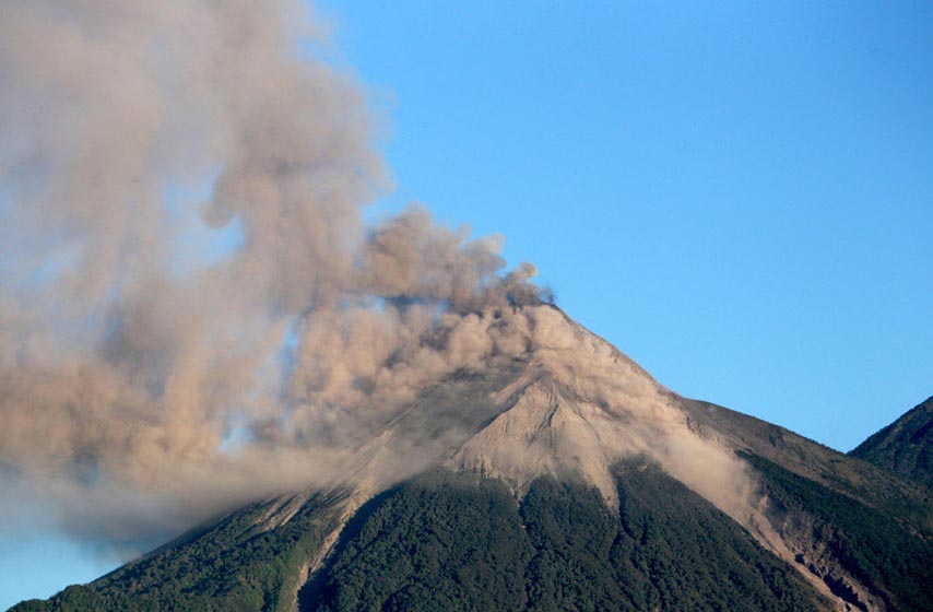 erupcija vulkana, Indonezija, Sinabung