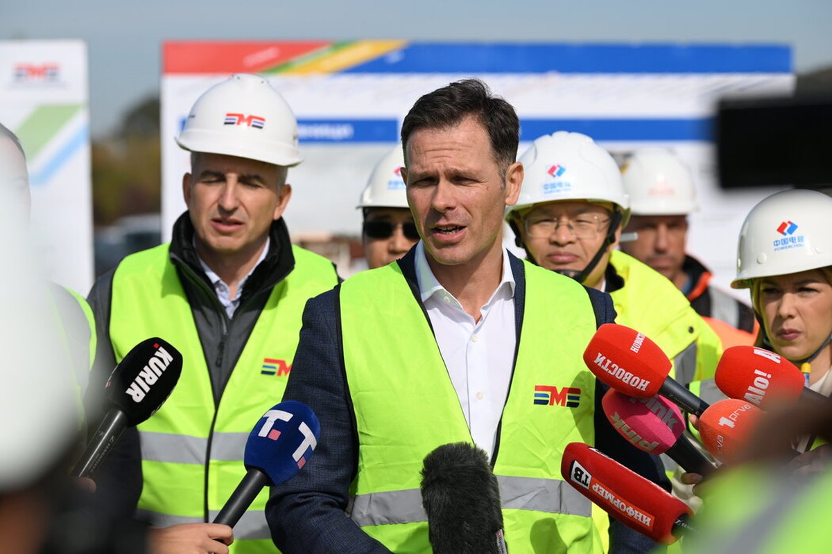 Siniša Mali, MMF, ekonomija Srbije, beogradski metro, javni dug, Makiš