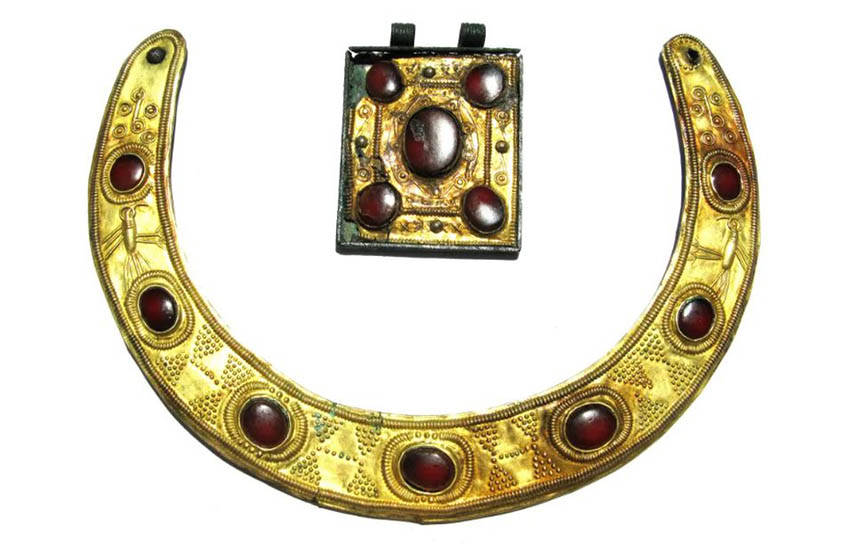 drevna ogrlica, persija