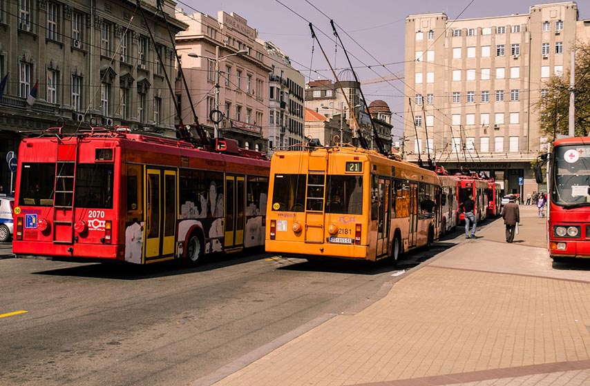 povreda, autobus, povreda kicme, naglo kocenje, k-013