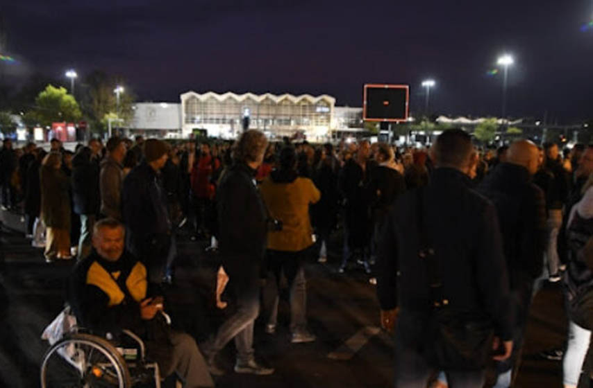 novi sad, opozicija, protest u utorak, ostavka ministra vesica, ostavka premijera vucevica, k-013, vesti srbija, zeleznicka stanica novi sad