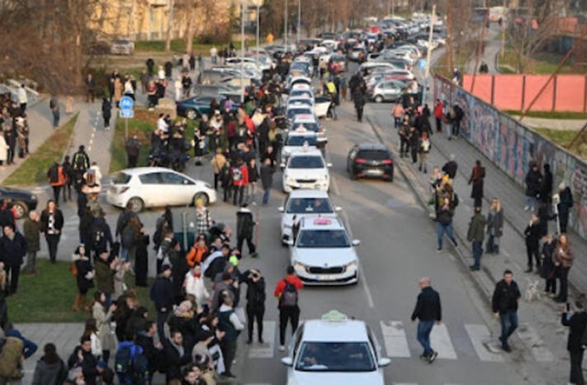 protest studenata, taksisti, novi sad, k-013, vesti srbija