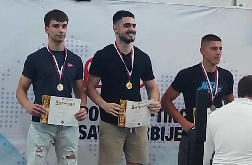powerlifting, klub dizaca tegova dinamo, pancevo, k-013, vesti pancevo, visnja trnavac