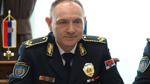 auto-put, lajkovac, blokada, prekrsajne prijave