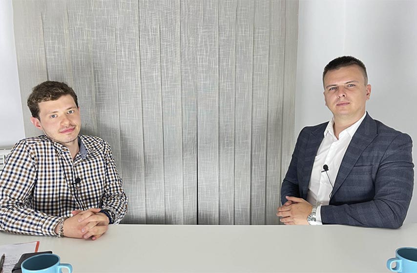 milos parandilovic, iza kulisa, podkast, podkast iza kulisa, novo lice srbije, ivan milanovic, k-013