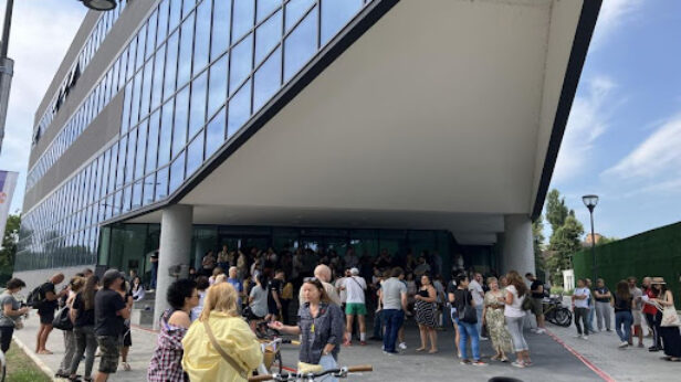 biosens institut, novi sad, blokada