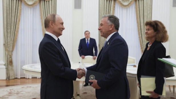 donald tramp, volodimir zelenski, razgovor