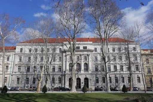 sudjenje, zagreb, napad na dete, osnovna skola, k-013