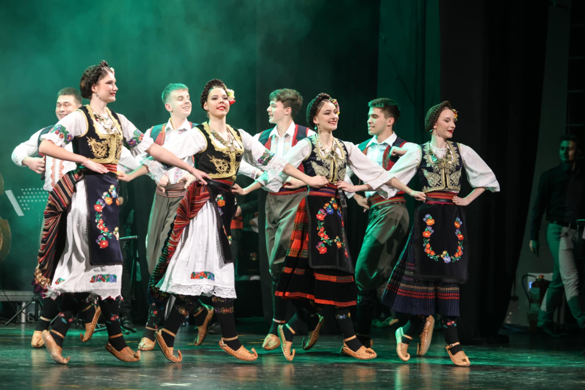 9bdb0cc9 c3ca 47a6 b29d c25ee6c083b4