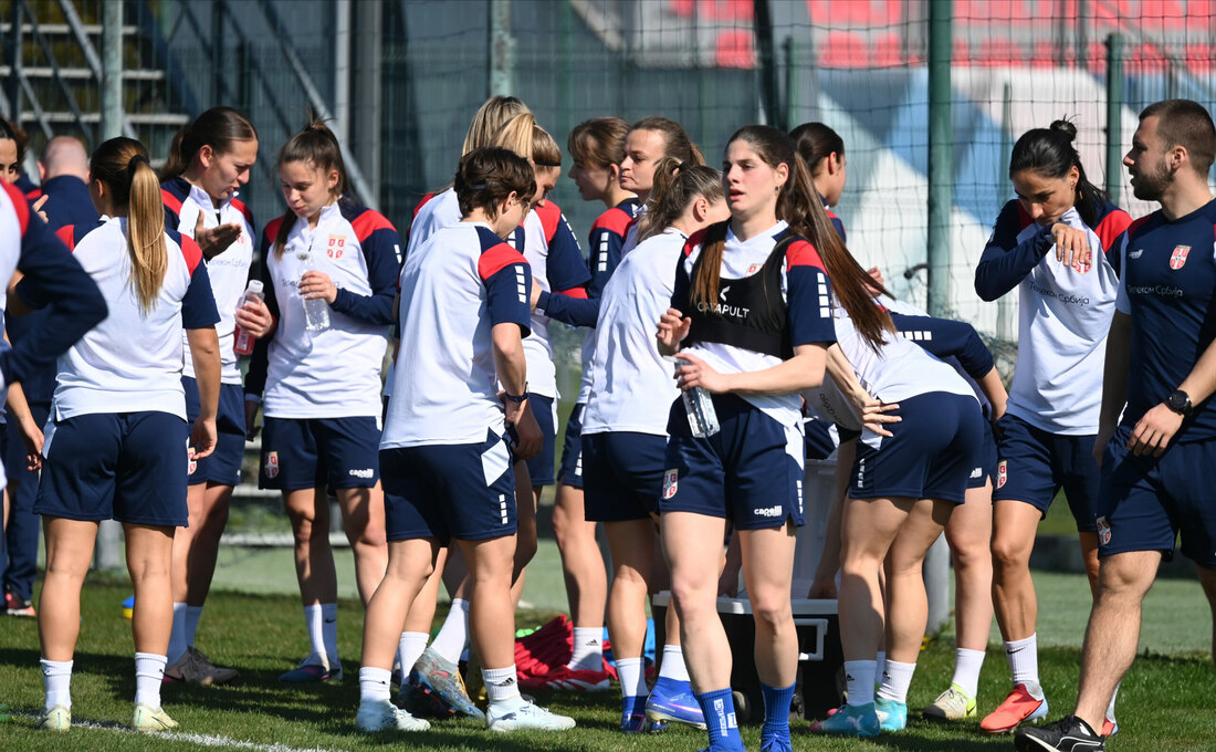 Ženska fudbalska reprezentacija Srbije, Fudbalerke Srbije, k-013, vesti srbija