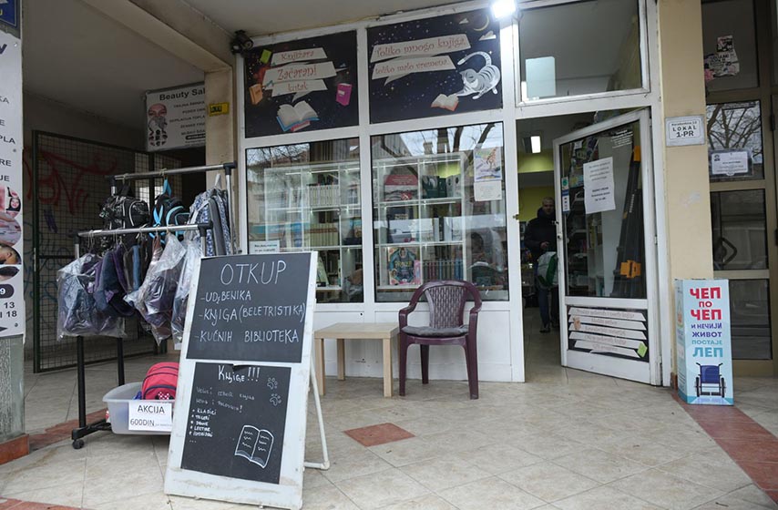 zacarani kutak, polovne knjige, otkup polovnih knjiga, pancevo, polovne knjige pancevo, k-013, vesti pancevo, pancevo