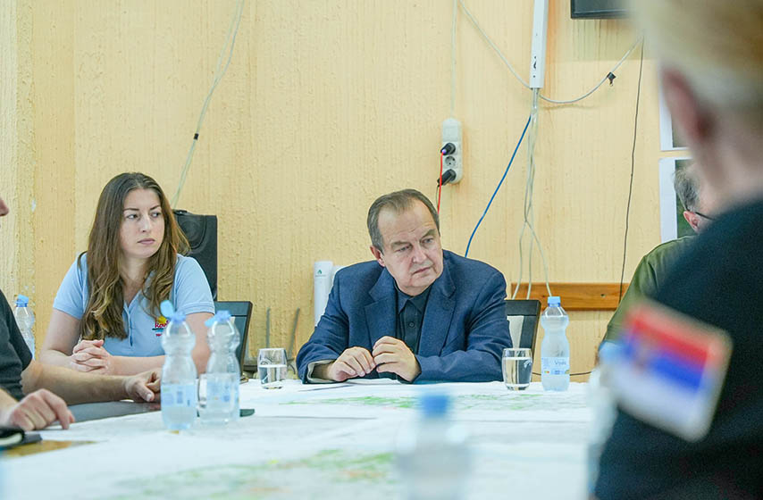 pozar, deliblatska pescara, ivica dacic, k-013, vesti srbija, vesti pancevo, pancevo