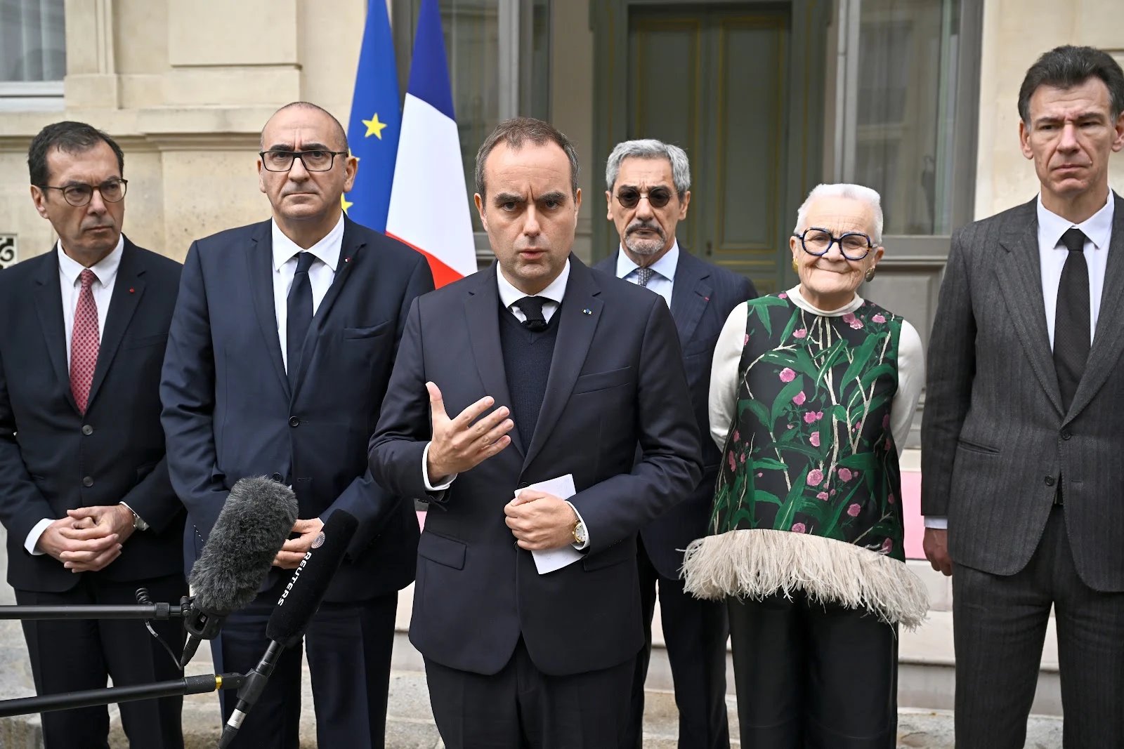 Francuska, Sebastijan Lekornu, policijski čas, Emanuel Makron, Loran Nunjes