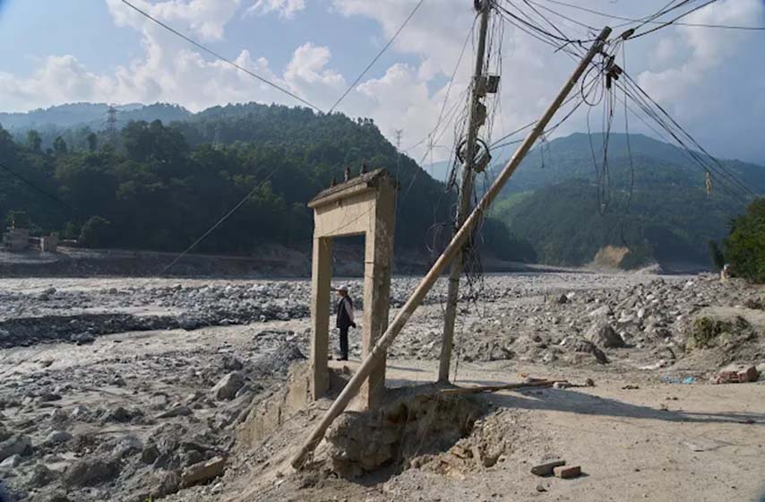 nepal, nestali u poplavama, k-013, vesti srbija