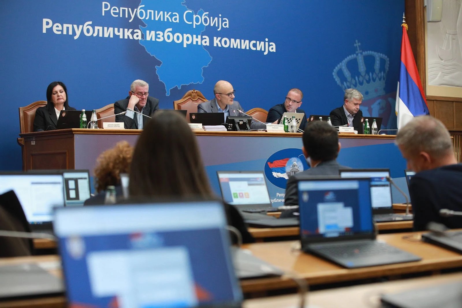 RIK, nacionalni saveti manjina, biračka mesta, izbori 8. novembar, Republička izborna komisija