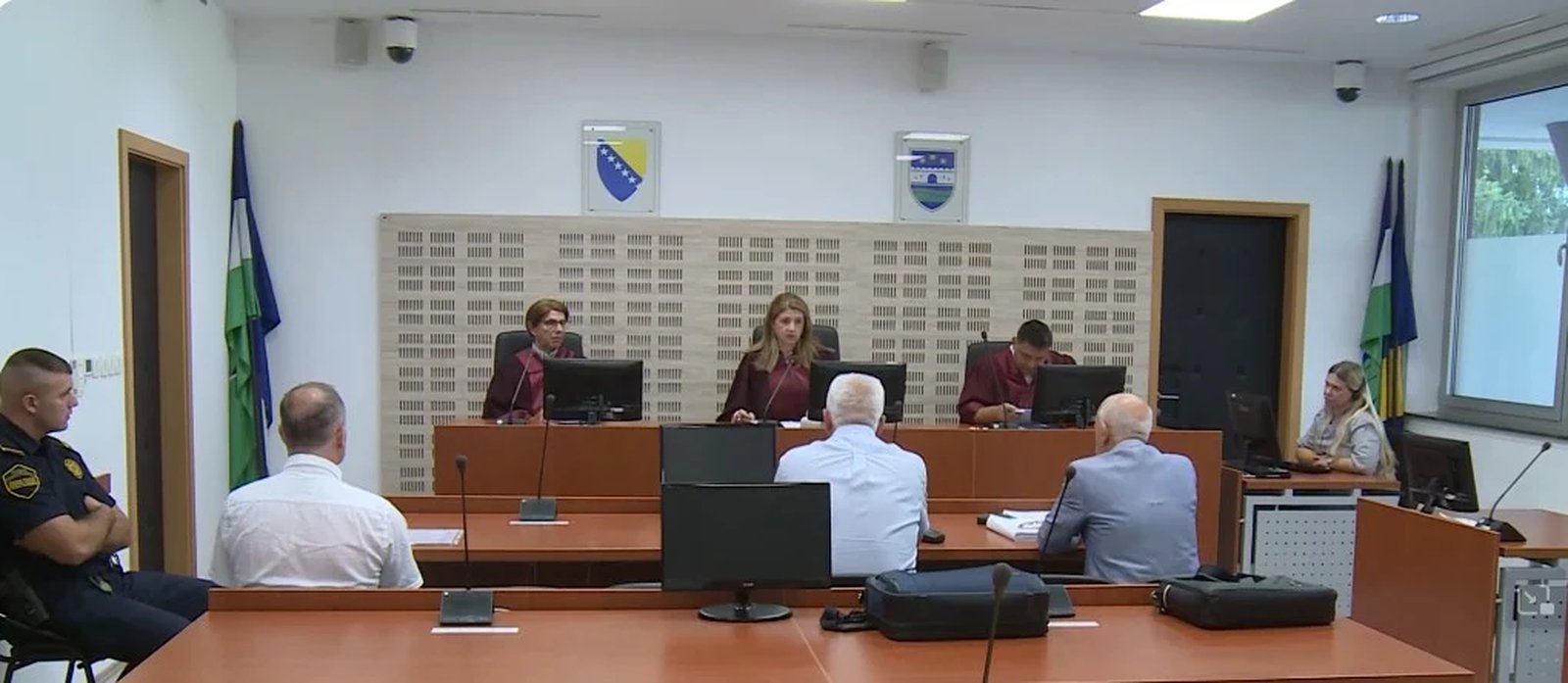 Mehmed Vukalić, Sanski Most, Kantonalni sud u Bihaću, trostruko ubistvo, Gimnazija u Sanskom Mostu