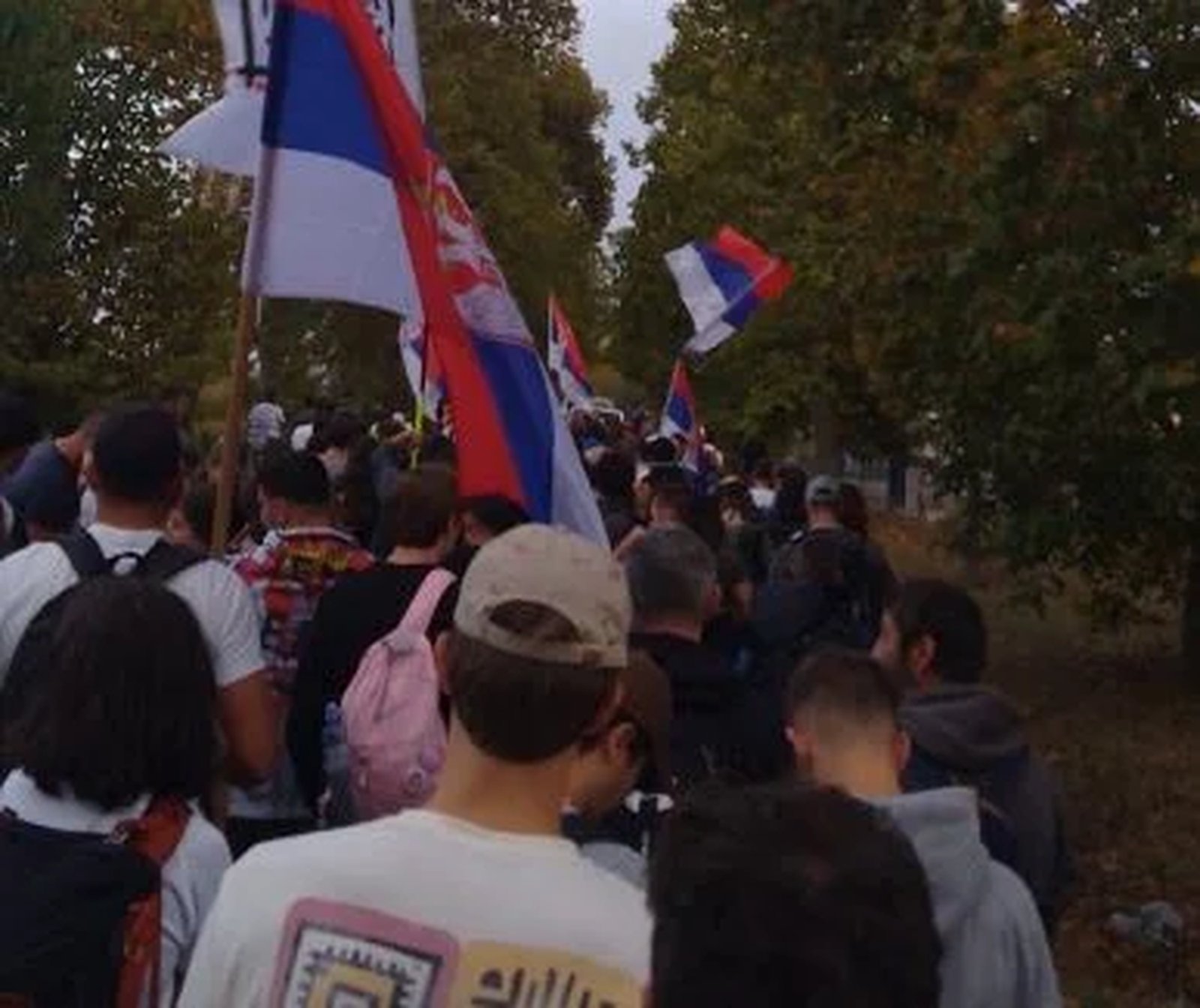 studenti, Beograd, Studentski trg, Trg Slavija, pešačenje, Novi Sad