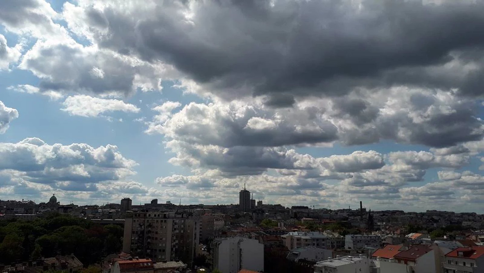 Odbrana struke, sudije, tužioci, policija, privatnost građana, zakonski uslovi
