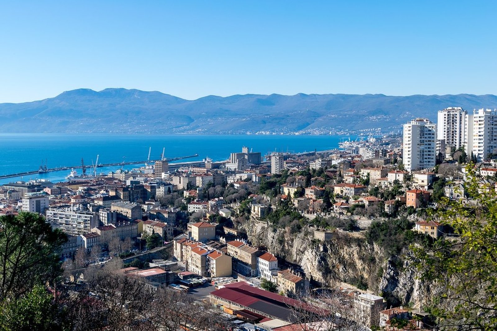 Rijeka, policija, ustaštvo, Armadin mural, kazna, društvene mreže