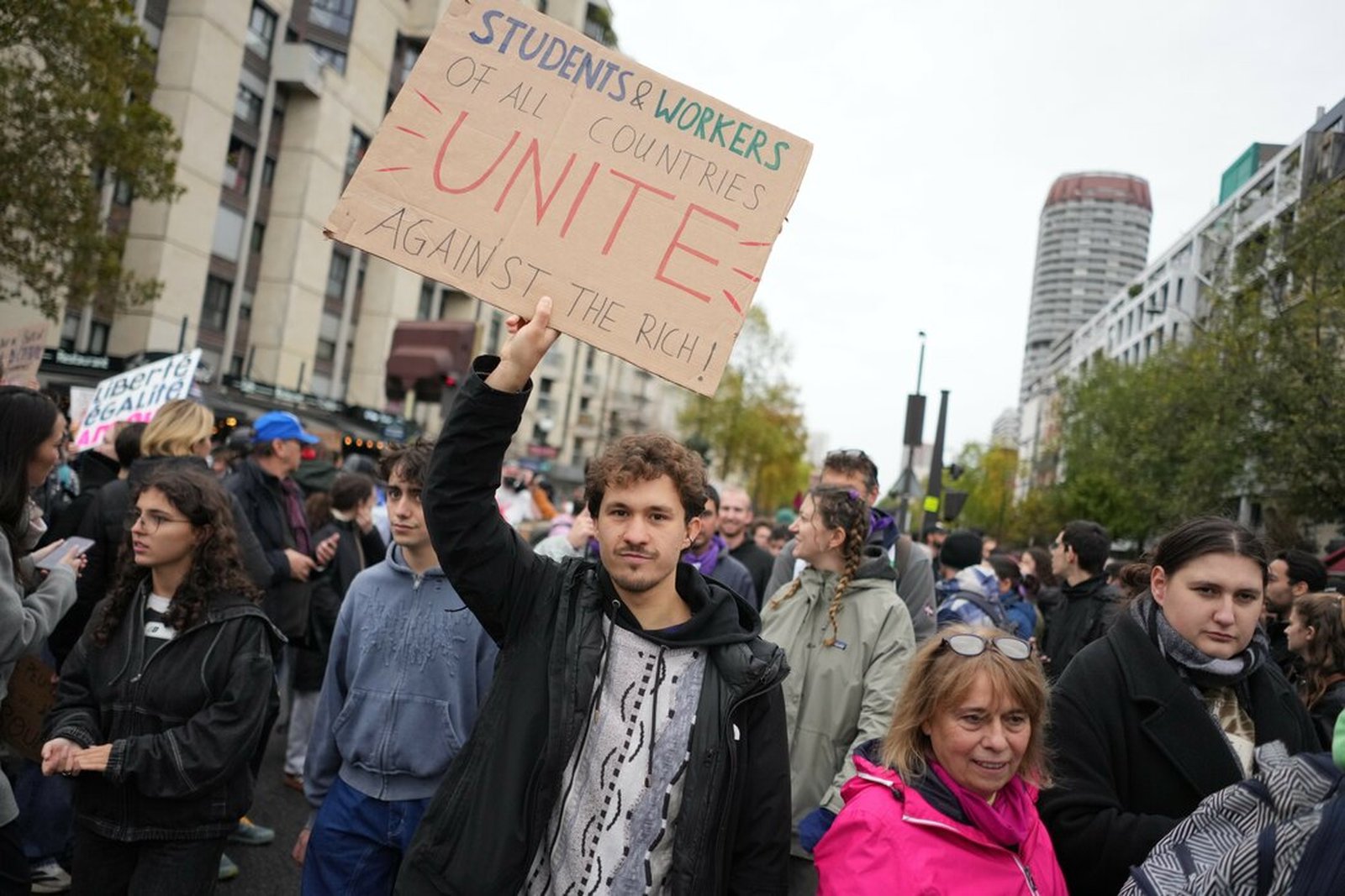 protesti u Francuskoj, Pariz, hapšenja, Loran Nunjez, metro stanice, demonstracije