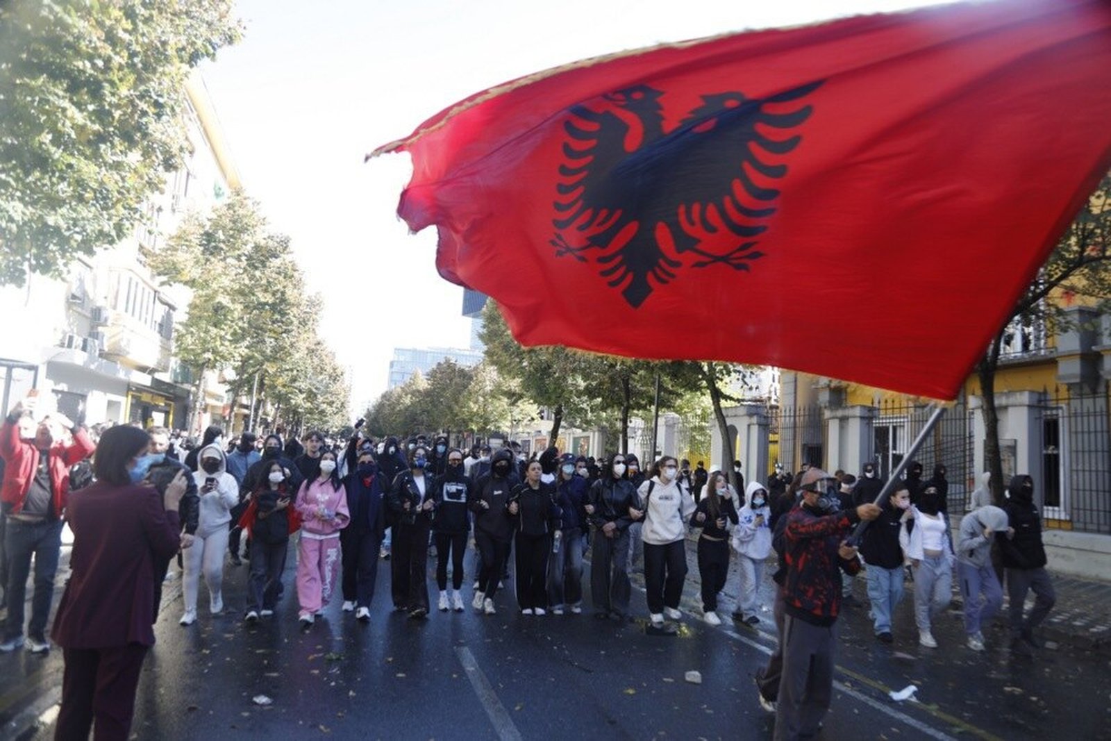 Tirana, protesti u Albaniji, policija, Ministarstvo obrazovanja, gumeni meci, Edi Rama