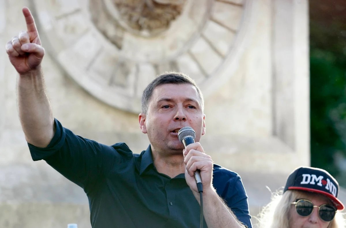Nebojša Zelenović, Demokratska stranka, PES, Studentska lista, izbori 25. oktobra, Evropska unija