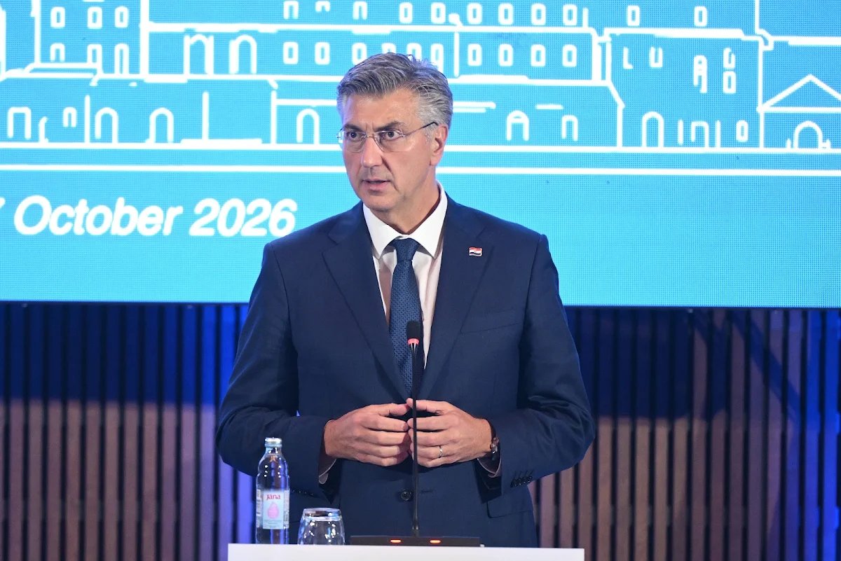 Andrej Plenković, Aleksandar Vučić, Hrvatska, Srbija, protestna nota, izbori u Srbiji