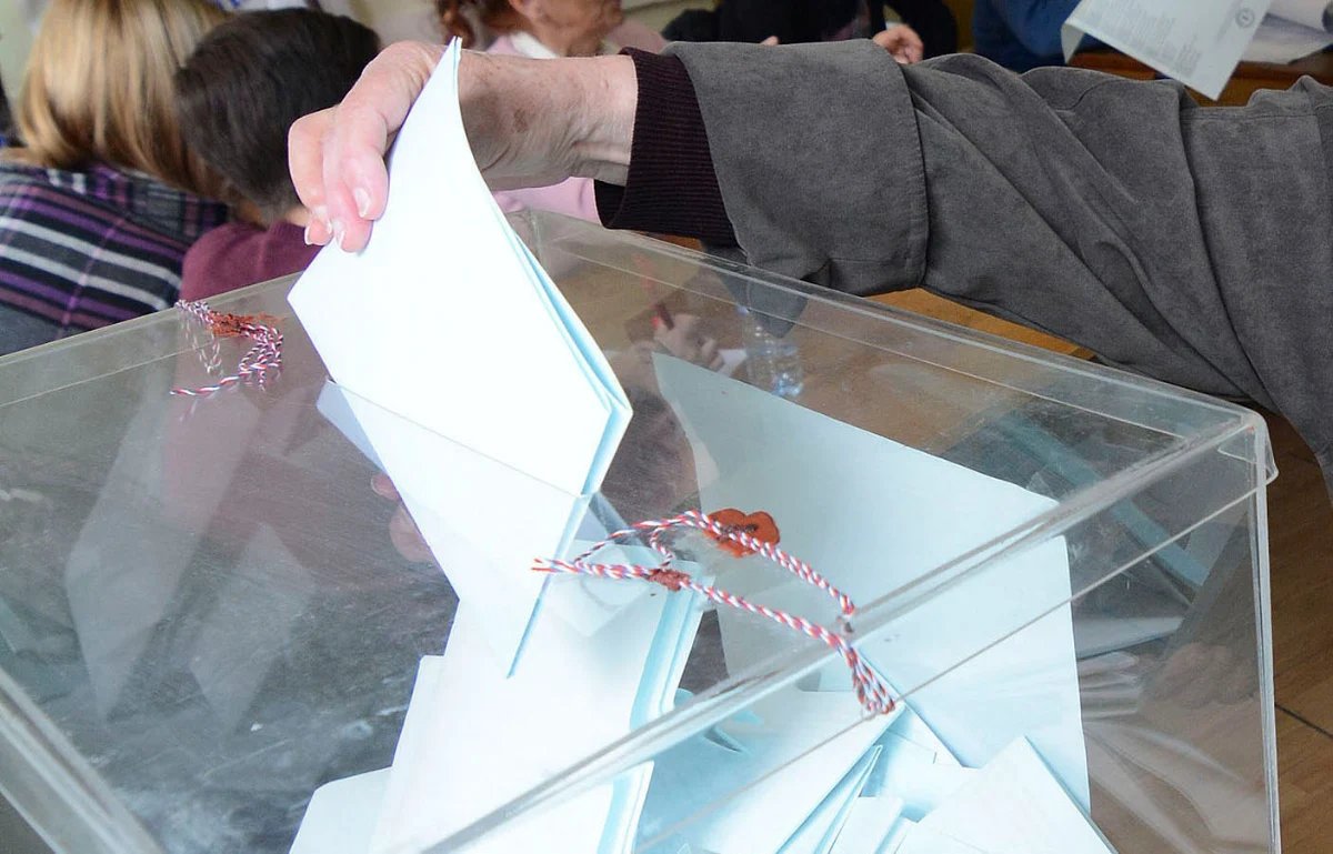 NPS, RIK, birački spisak, lične karte, izbori 25. oktobra, MUP
